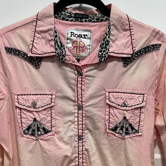 Roar Pink Tie Dye Button Down Shirt Size Large - Picture 3 of 8